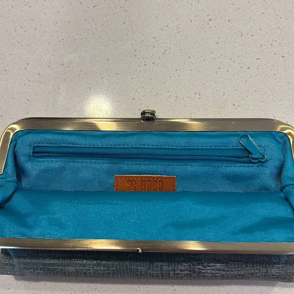 Hobo Wallet - Picture 4 of 4